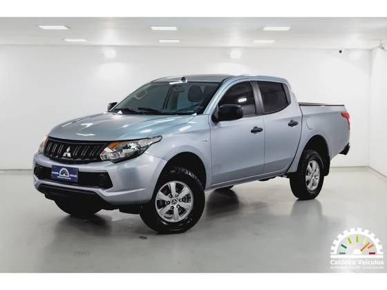 MITSUBISHI L200 TRITON 2.4 16V TURBO DIESEL SPORT GLX CD 4P 4X4 MANUAL